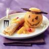Halloweensinaasappel met chocolademousse, pompoenpannenkoekje