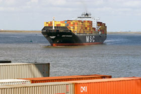 Copywright Michel GUNTHER/WWF-Canon